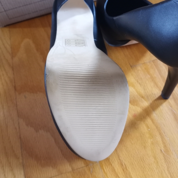 Call it Spring Black High Heel - Picture 5 of 6